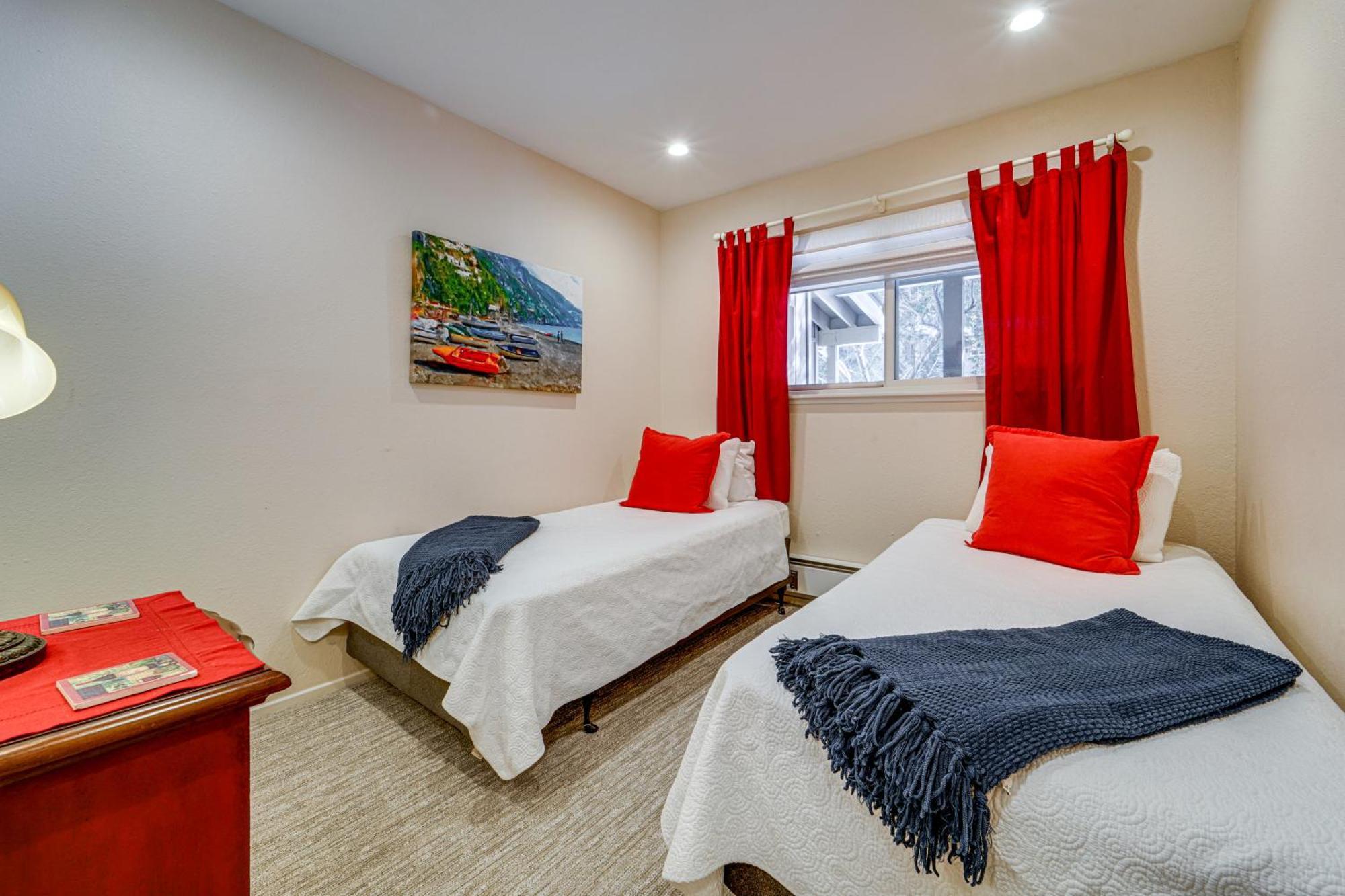 Tahoe Condo About 1 Mi To Diamond Peak Ski Resort! إنكلين فيلادج المظهر الخارجي الصورة